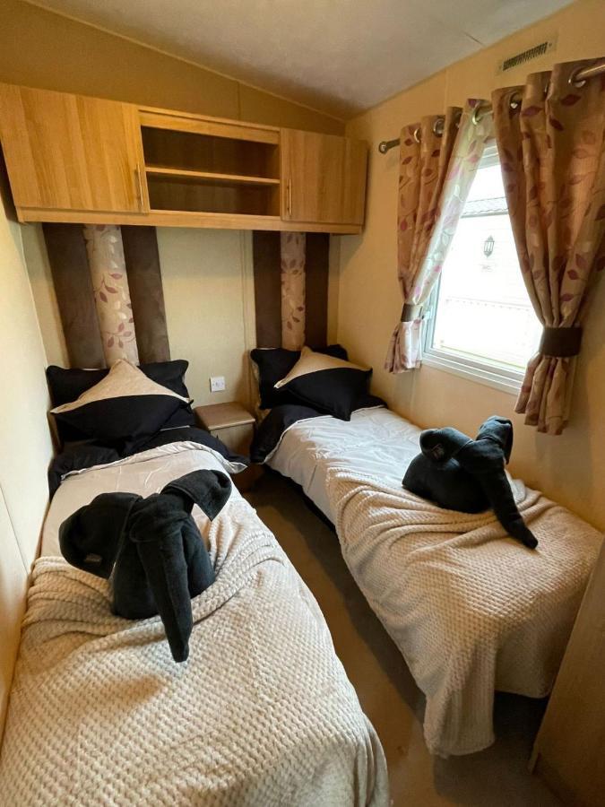 Golden Palm Resort - Appleby - Coastal Caravan Breaks Chapel Saint Leonards Exterior photo